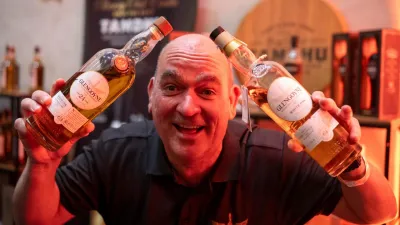 Láhev za půl milionu, barmanská soutěž i degustace. Letošní Whisky Life! Prague hlásil vyprodáno