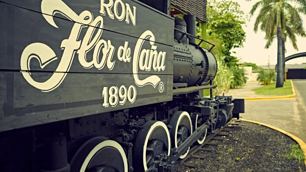 Rum s neutrální uhlíkovou stopou