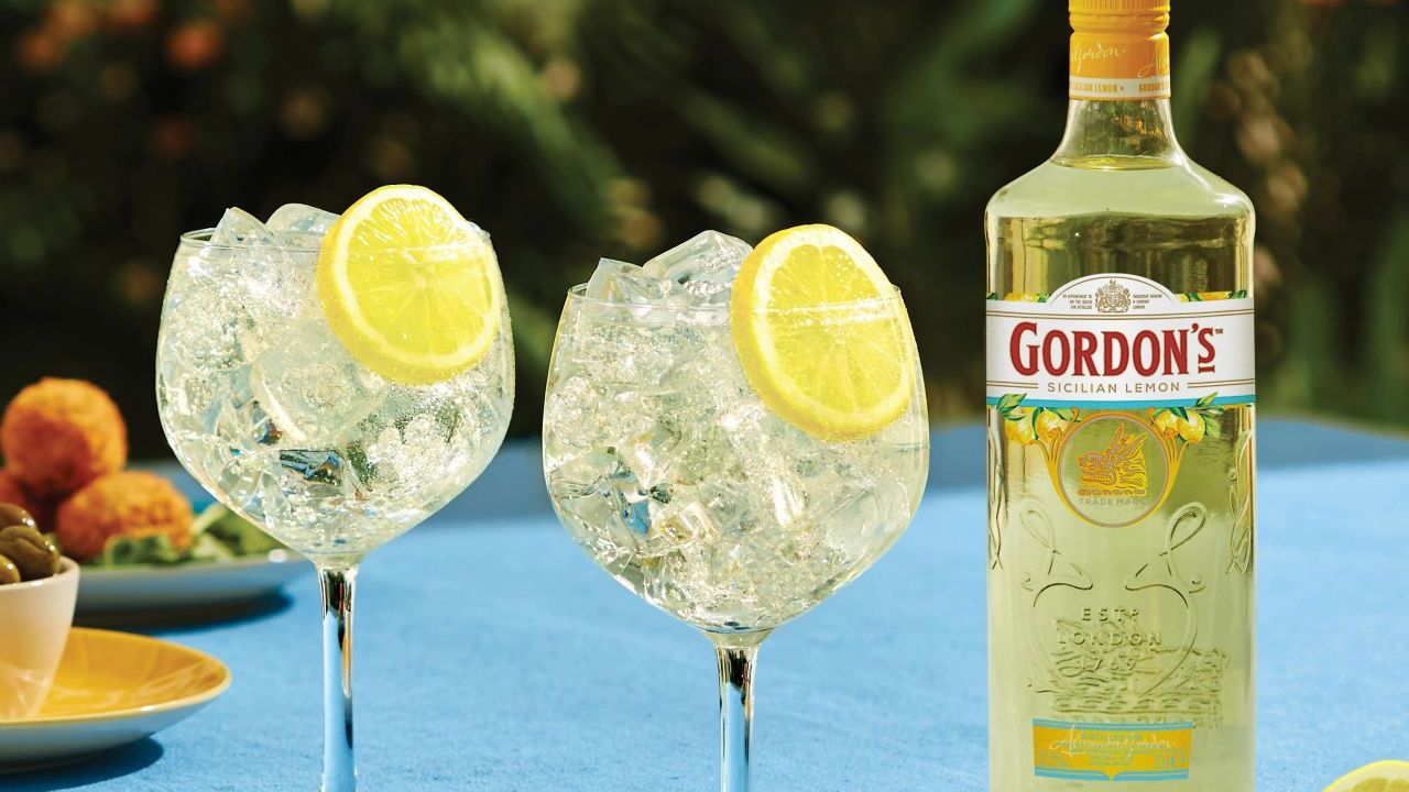 Gordon’s uvádí na trh nový, hodně lákavý gin s tóny sicilských citronů!