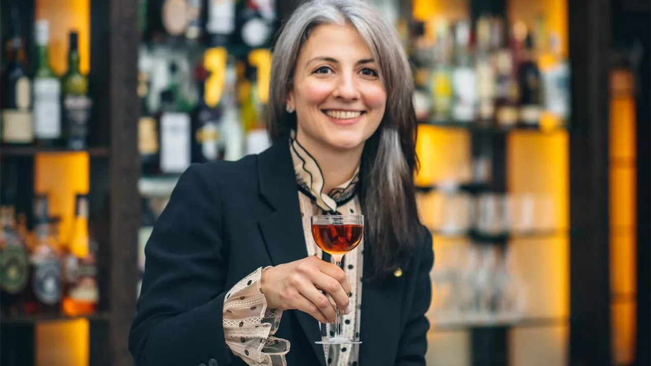 První žena v čele slavného londýnského Artesian baru. Giulia Cuccurullo povede jeden z TOP barů světa