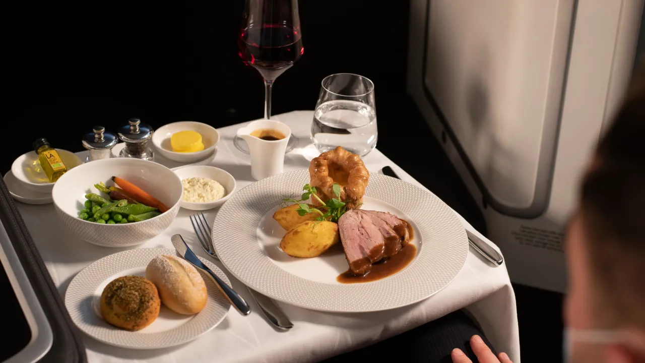 Letíte s British Airways? Objednejte si aktuální menu Best of British