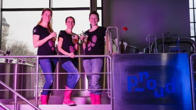 Plzeňský minipivovar Proud oslaví ženy v pivovarnictví