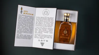 Na trh přišla stovka lahví brandy Opus Magnum. Vyprodáno bylo během několika hodin