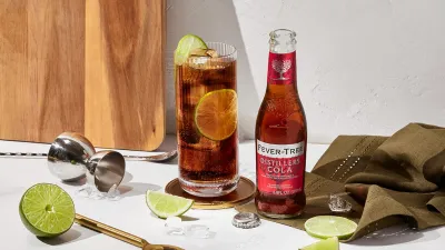 Fever-Tree představuje: Distillers Cola, tedy 11 pečlivě vybraných ingrediencí