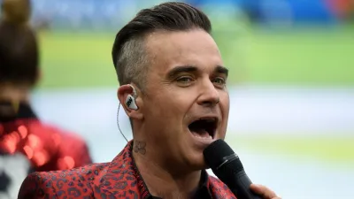 Robbie Williams plánuje pro Dubaj hotel a rezidenci ve stylu Las Vegas