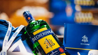 Podepsáno! Pernod Ricard prodává ikonickou Becherovku společnosti Maspex Group