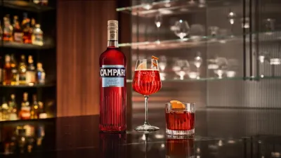 Campari je i letos oficiálním drinkem MFF Karlovy Vary 2024 