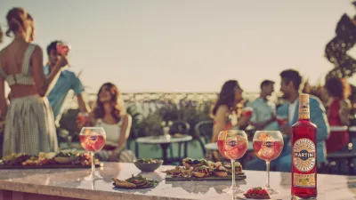 Martini představuje nealkoholickou řadu aperitivů: Martini Floreale a Vibrante