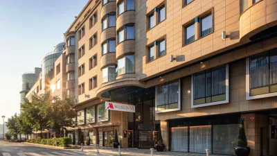 Během uplynulého čtvrtstoletí přivítal vrcholové politiky, Bruce Willise i hudební skupinu Linkin Park. Pražský Marriott slaví 25. narozeniny