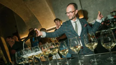 Ústřice a šampaňské? Kdy jindy než na Silvestra? Oslavte příchod nového roku v Autentistovi