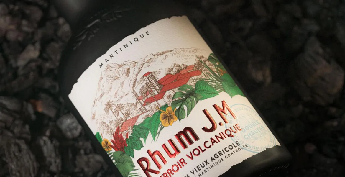 Destilát zrozený z vulkanické půdy: Rhum Vieux Terroir Volcanique. | Foto: se svolením Premier Wines & Spirits