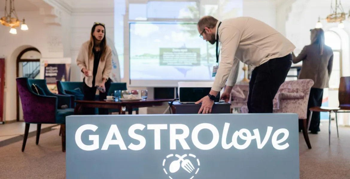 Synagoga v Nitře ožila atmosférou mini (ne)konference Gastrolove. | Foto: se svolením Kávičkári.sk