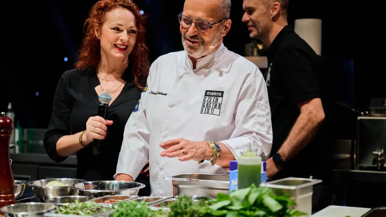 Zdeněk Pohlreich byl na MAKRO Czech Gastro Festu oceněn Cenou za celoživotní přínos české gastronomii 