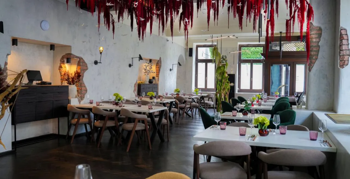 Katchi restaurant & cocktail bar: Pražský podnik, který chce přepsat pravidla moderní gastronomie. I Foto: se svolením Katchi restaurant