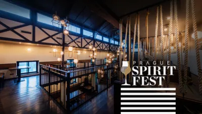 Praha se chystá na první ročník Prague Spirit Festu. Na Občanské plovárně se představí stovky prémiových lahví i špičky oboru