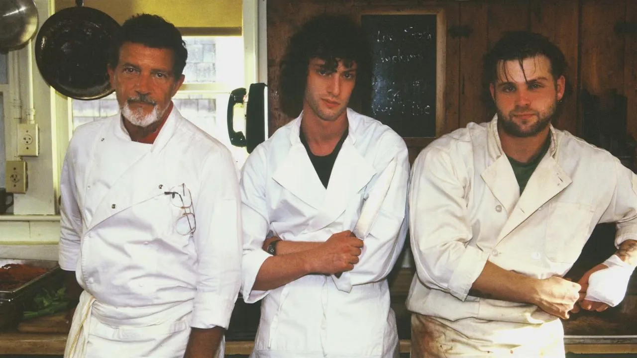 Anthony Bourdain se vrací na plátno jako Tony. Podívejte se na trailer filmu
