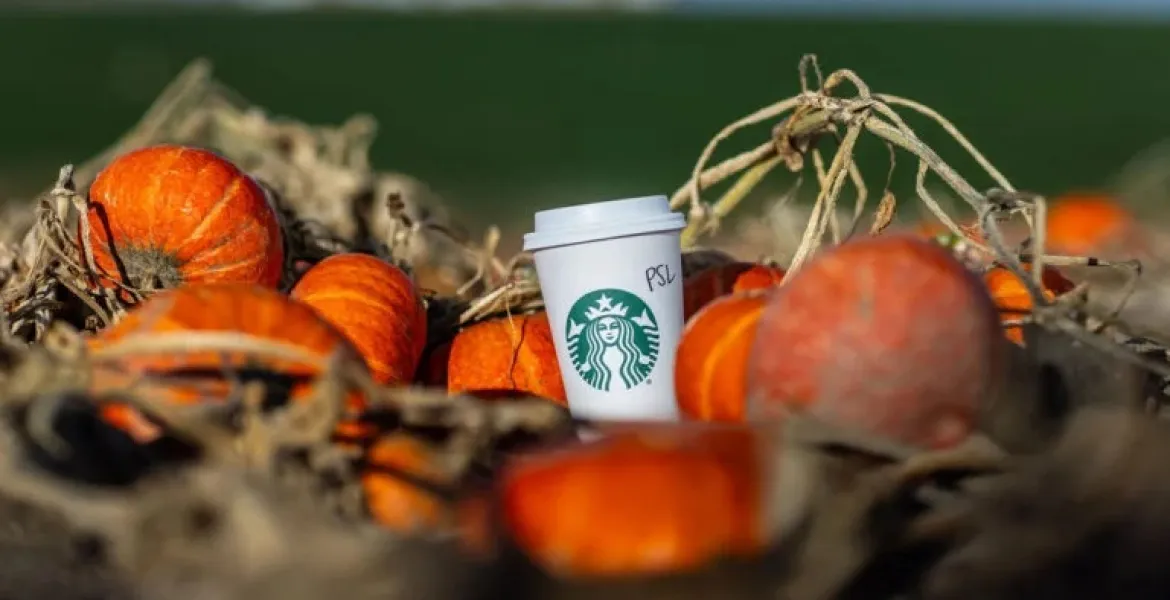 Starbucks hlásí rekordní start podzimní nabídky. Pumpkin Spice Latte je zpět. | Foto: se svolením Starbucks