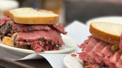 Na návštěvě v Katz´s Deli. I s pastrami za 28 dolarů je to dokonalá legenda