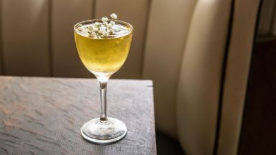 Drink ve dvojce? Legendární newyorský bar Dante nabízí snídaně i koktejly už déle než sto let