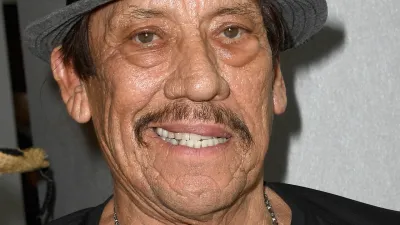 „Bylo to poprvé, co jsem viděl celou restauraci ztichnout.“ Danny „Machete“ Trejo konečně řekl svou story s Anthony Bourdainem