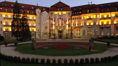 První pětihvězda na Slovensku. Hotel Thermia Palace zaujme neobvyklým designem i lázeňskými procedurami