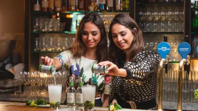 Talentované ženy v gastru už popáté podpoří barmanské stipendium od Double Dutch