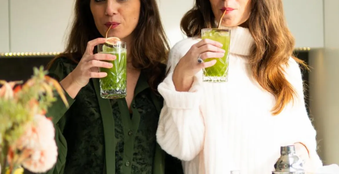 Joyce a Raissa de Haasovy, dvojčata a spoluzakladatelky společnosti Double Dutch Drinks. | Foto: se svolením Vikeza Gastro