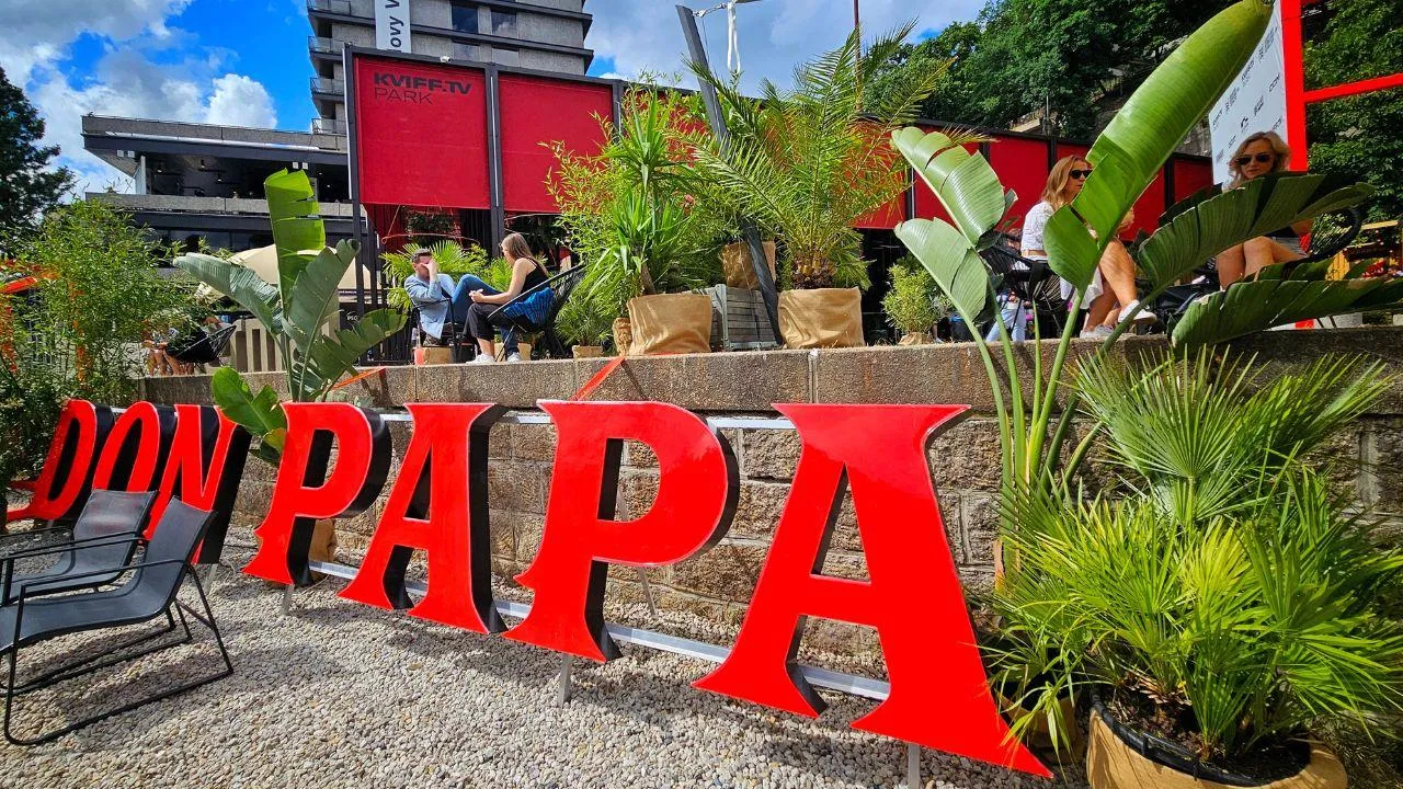 Karlovarský filmový festival ovládl Don Papa. Další prémiové značky mu kryly záda