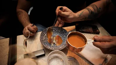 13 michelinských hvězd za jedním stolem. Jak pro ně připravit večeři?