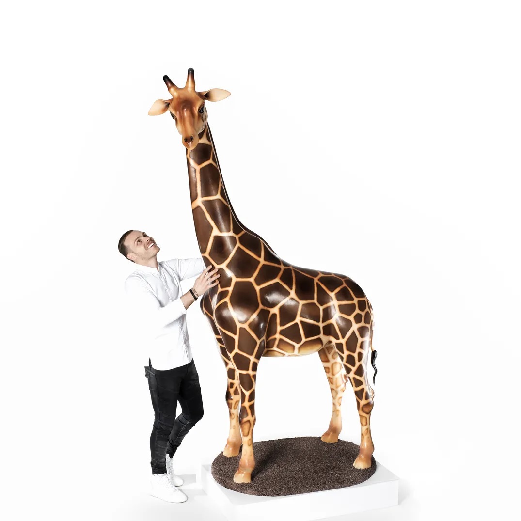 giraffe jpg